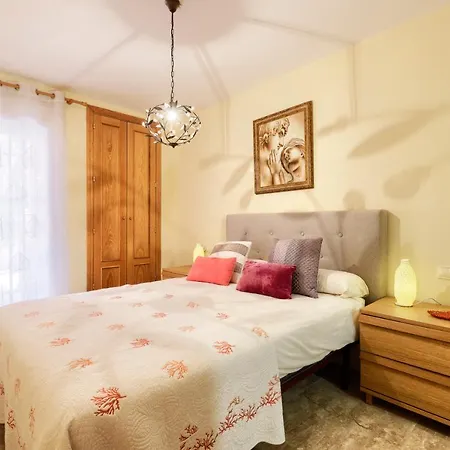 Playa Alicate, 2 Bedroom * Marbella