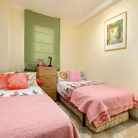 Playa Alicate, 2 Bedroom Apartment Marbella